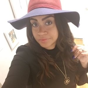 Meet your Posher, Marisol